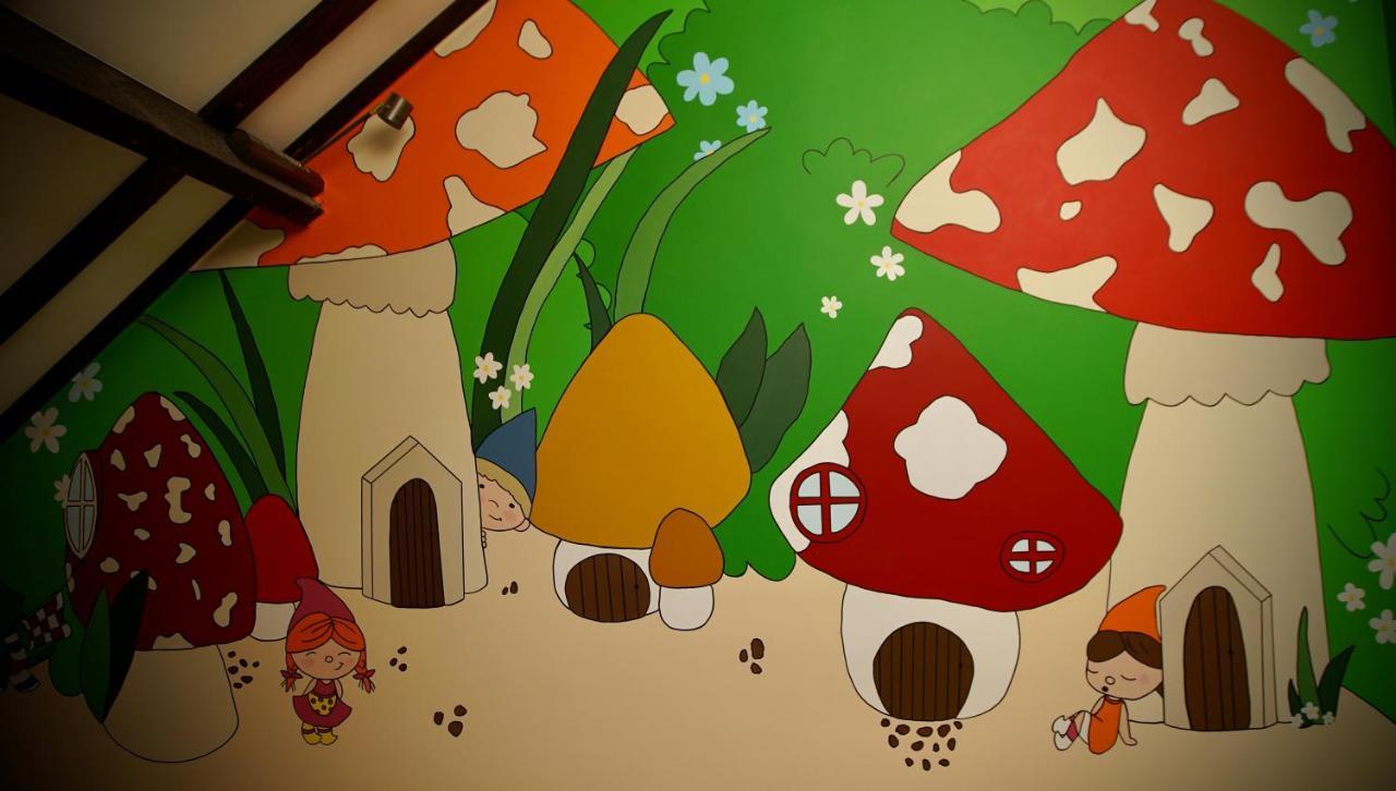 De Strikker Bed & Breakfast Balen Ngoại thất bức ảnh